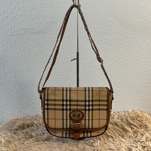 Auth Vintage Burberrys Nova Check Crossbody Bag